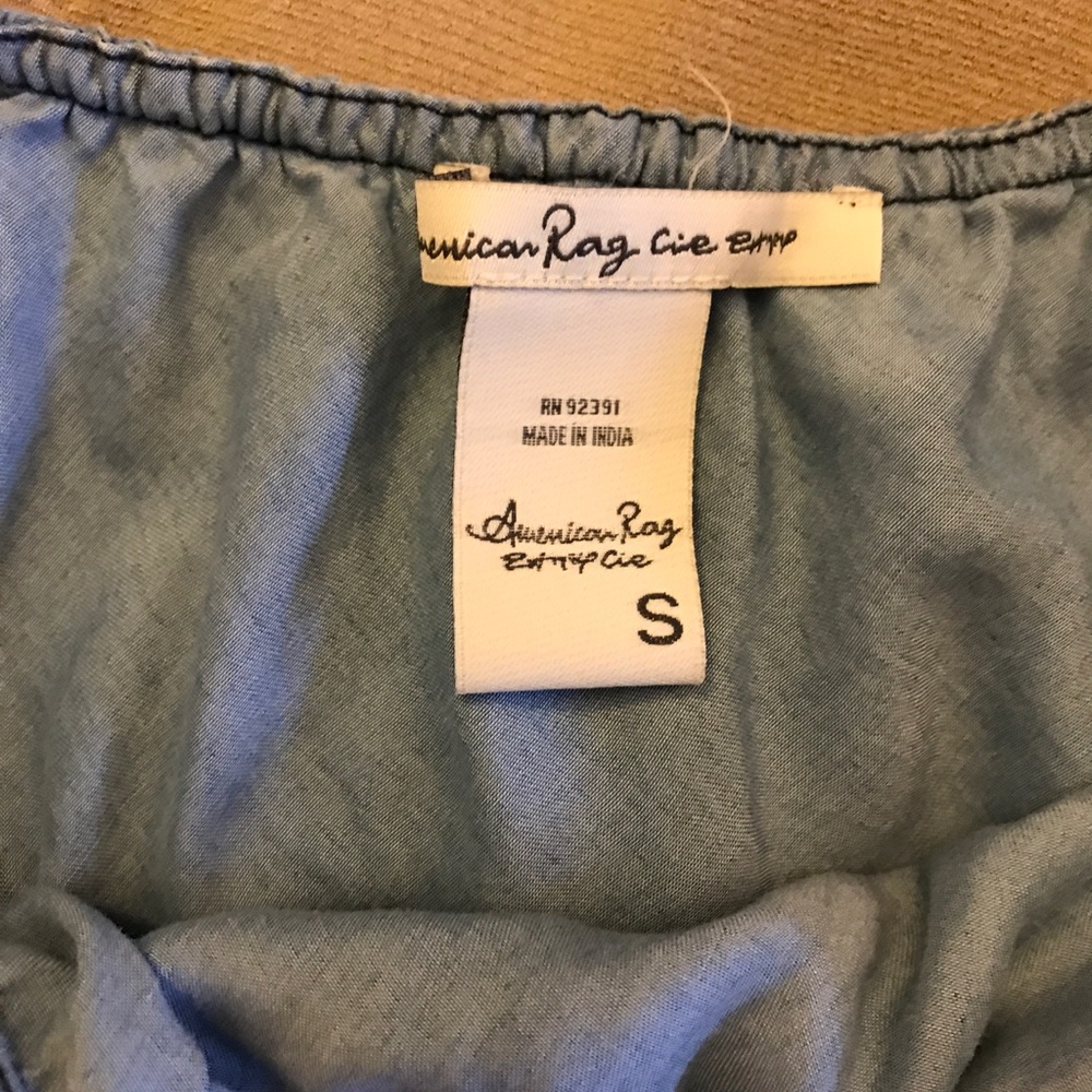 Chambray off the shoulder top - Picture 4 of 5